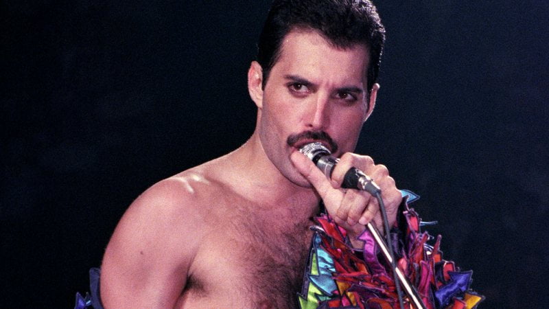 capa freddie mercury fatos widelg